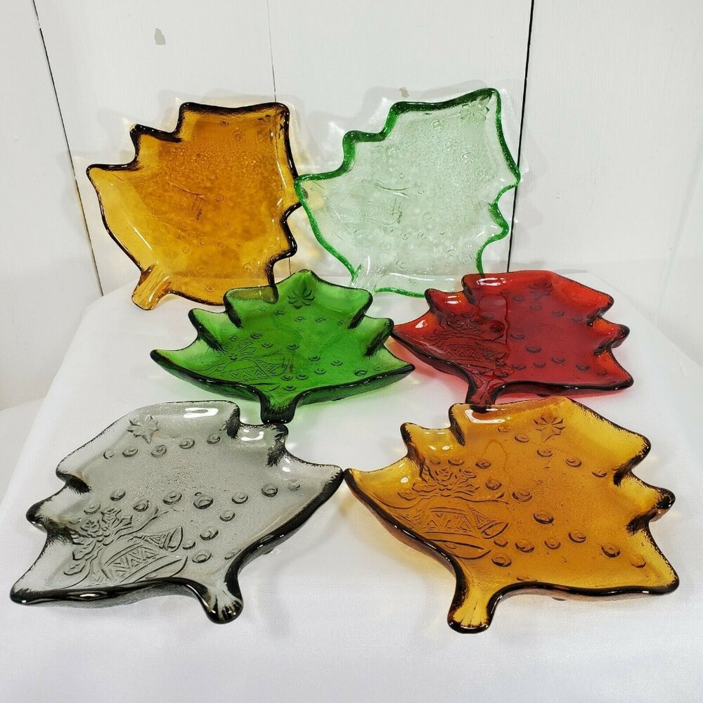 6 Vintage Holiday Tree Glass Plates 6.75" multicolor textured decorative tablewa